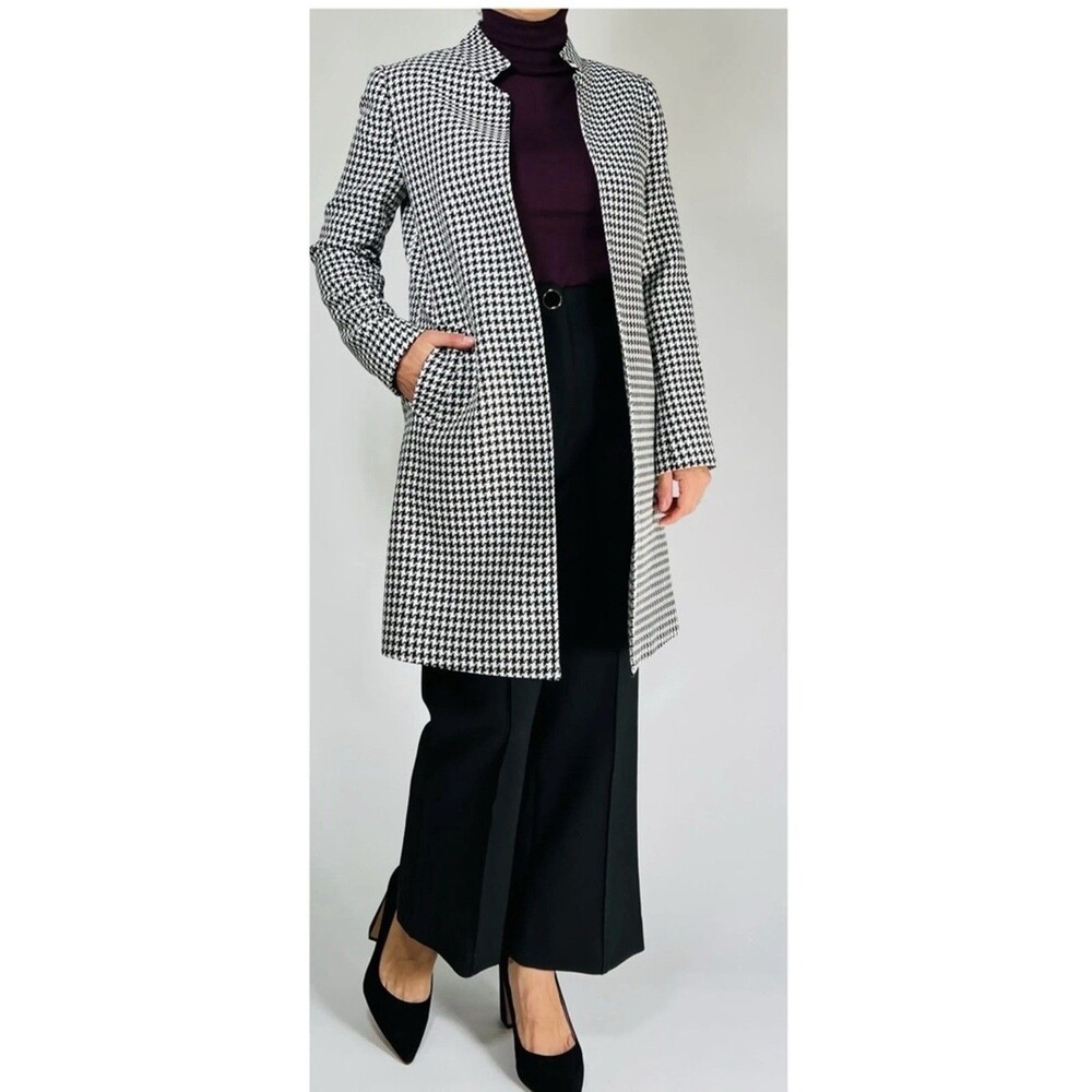 Tahari Women’s Size 8 Black Houndstooth Open Long Lightweight Jacket